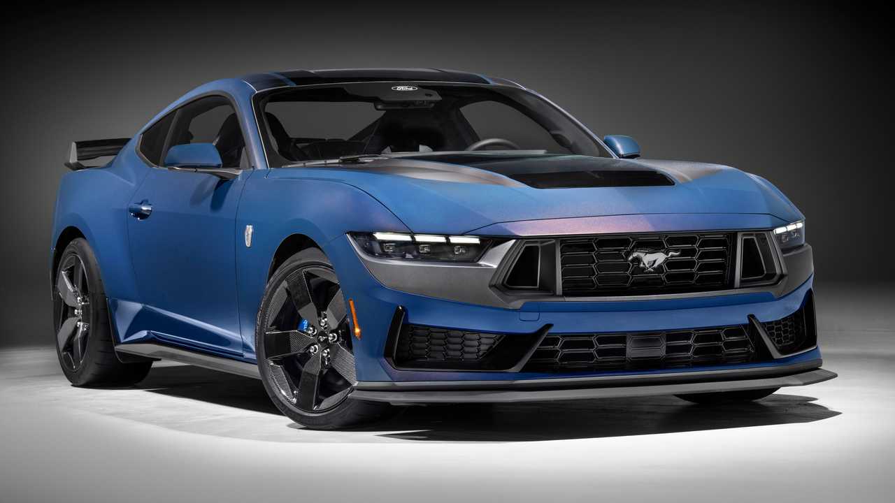 2024 Ford Mustang Dark Horse reveals lightweight carbonfibre wheels