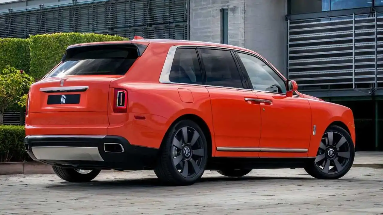 Rolls Royce Cullinan White with Orange  Lux Rentals Miami Beach