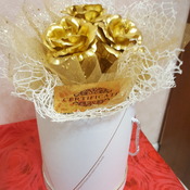 Gold foil rose bouquet