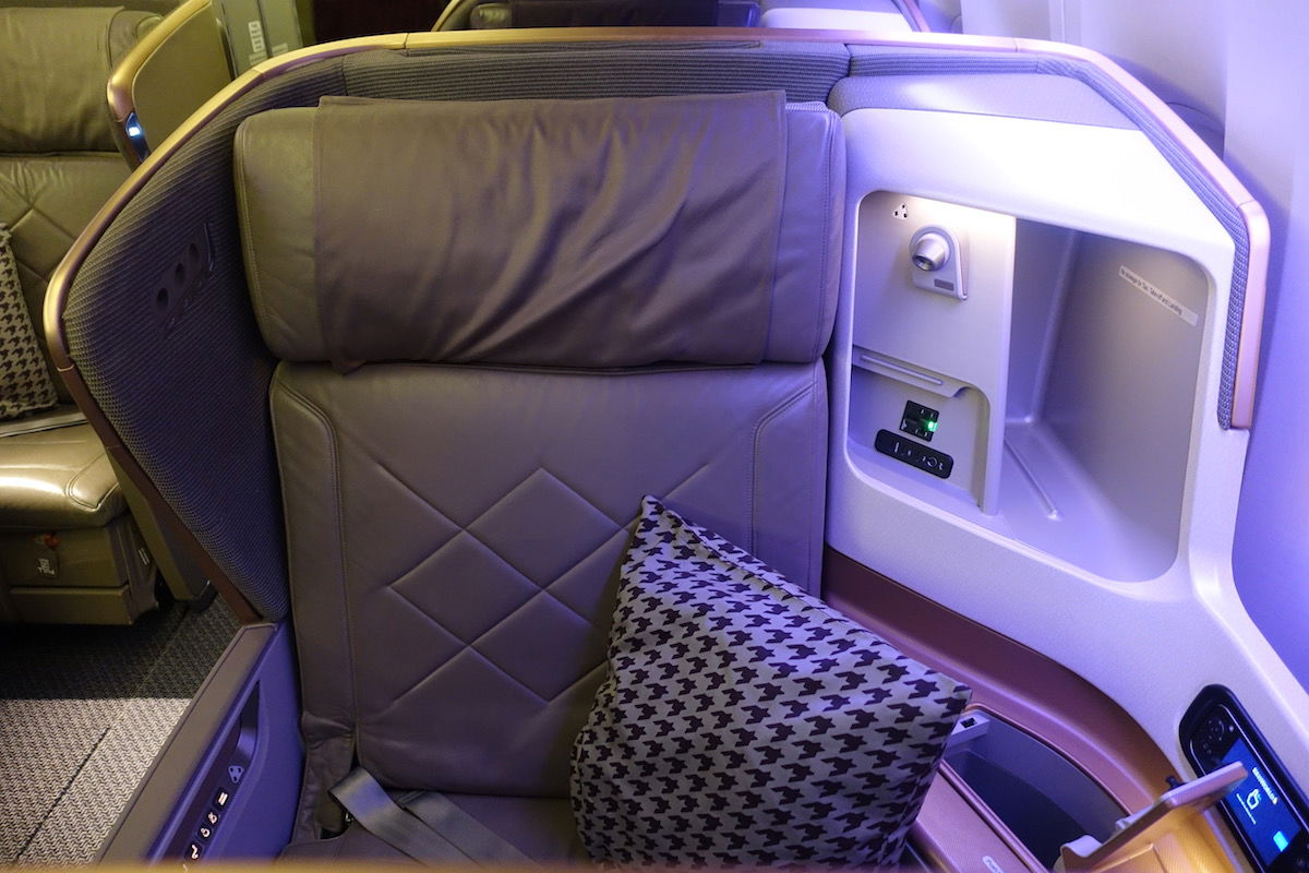 Singapore-777-Business-Class - 6