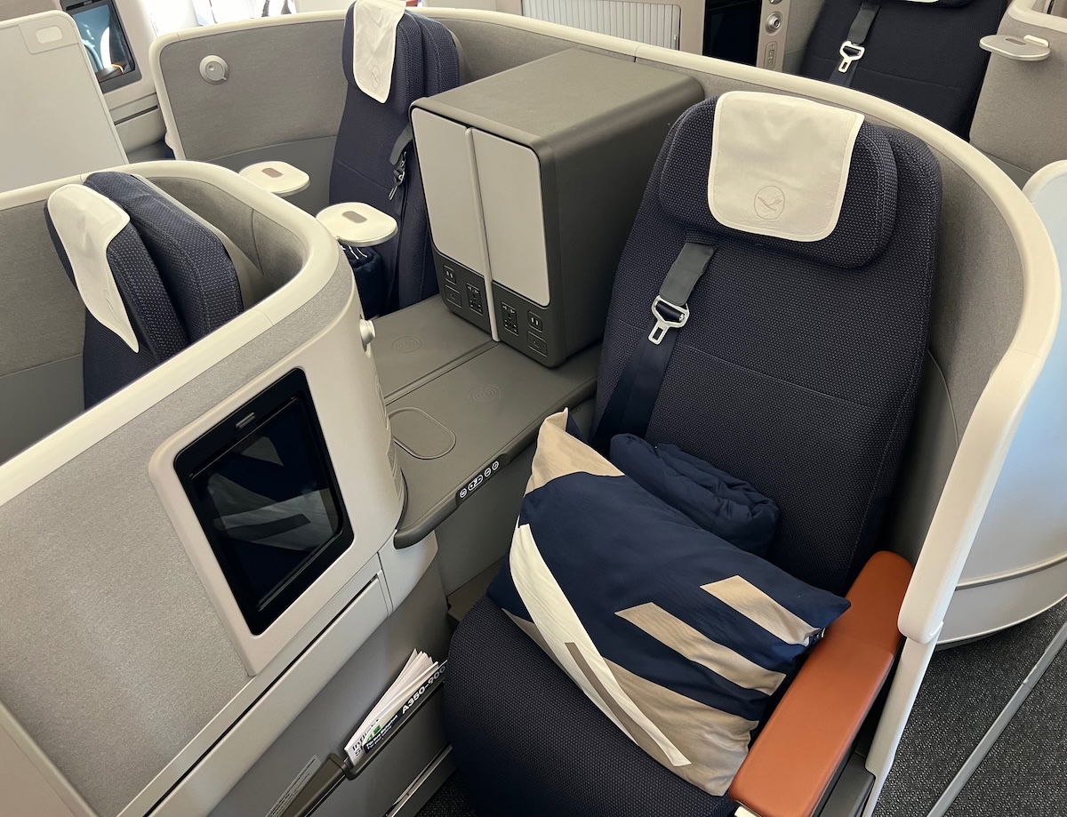 Flying Lufthansa's A350 Allegris Business Class: Impressive, Mostly ...