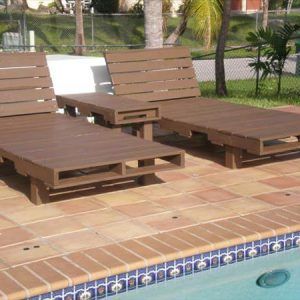 recycled pallet pool side loungers