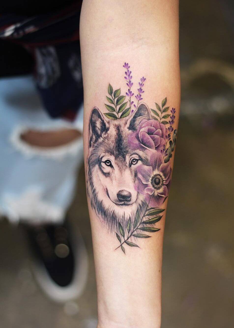 21 Of The Best Wolf Tattoo Designs For Women | PetPress