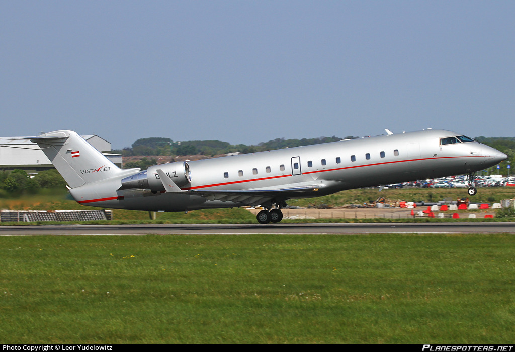 OE-ILZ VistaJet Bombardier Challenger 850 (CL-600-2B19) Photo by Leor ...