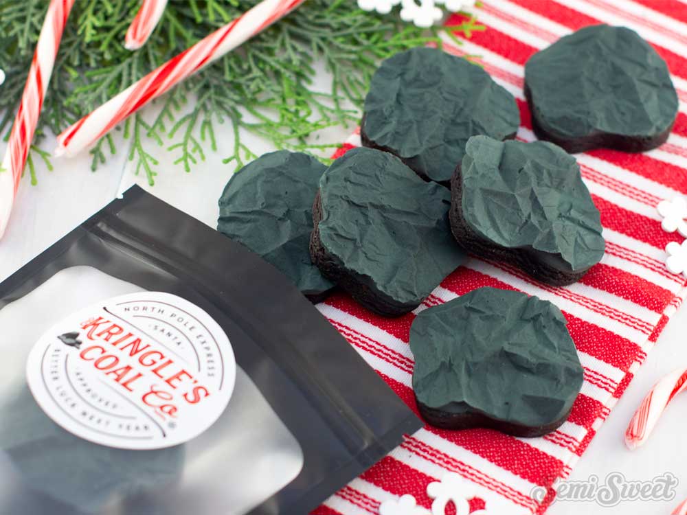 How to Make Christmas Coal Cookies