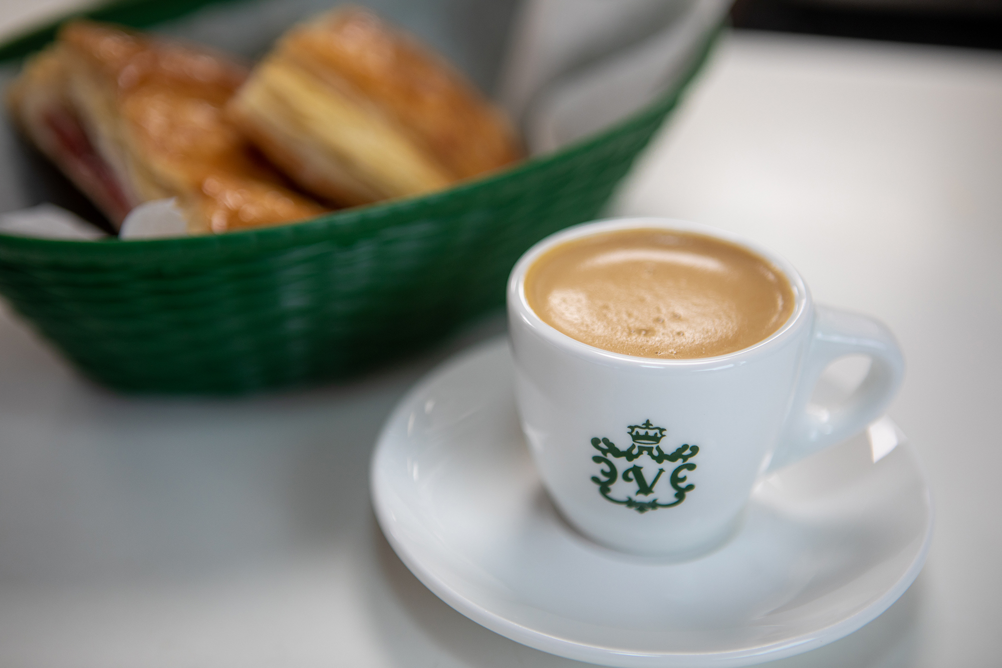 coffee with toast