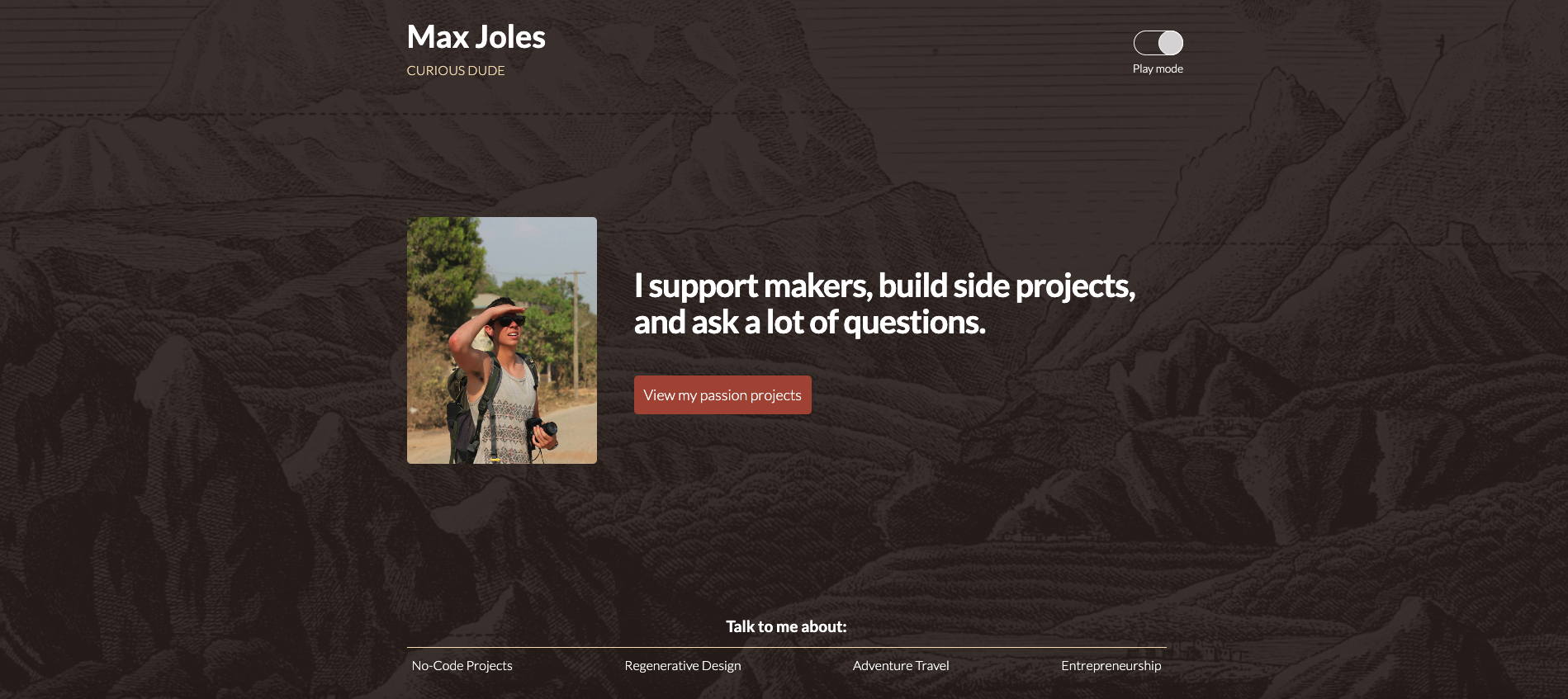 A screenshot of Max Joles’ website in dark mode.