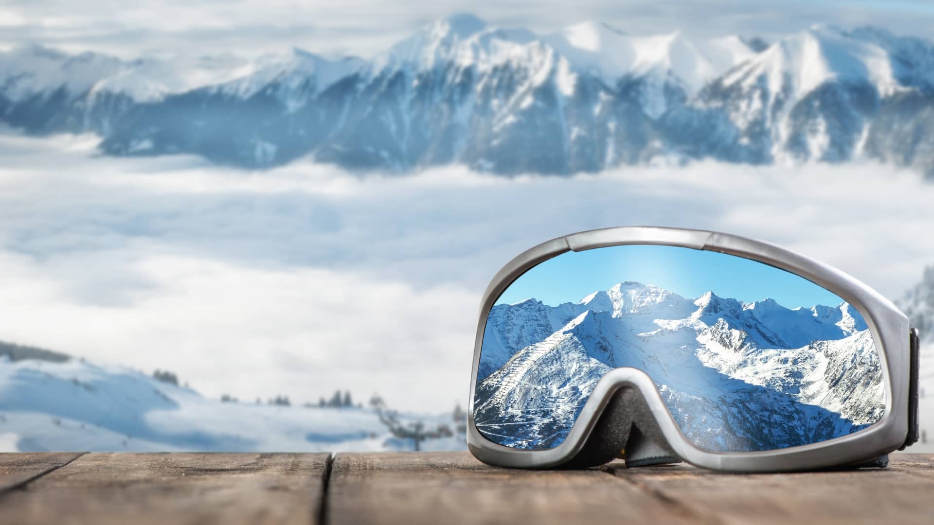 Ski goggles