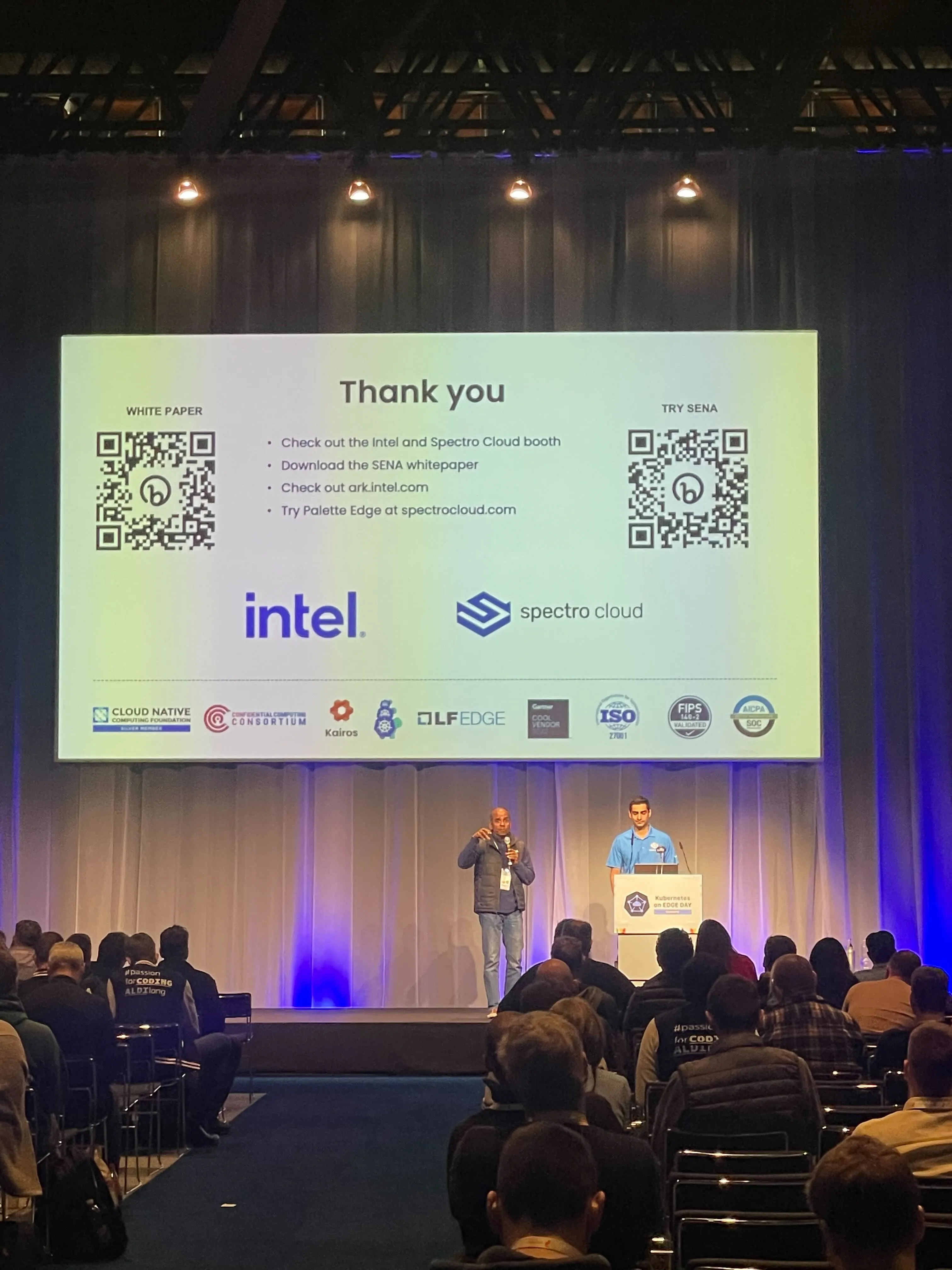 Specto Cloud team presenting with Intel at KubeCon