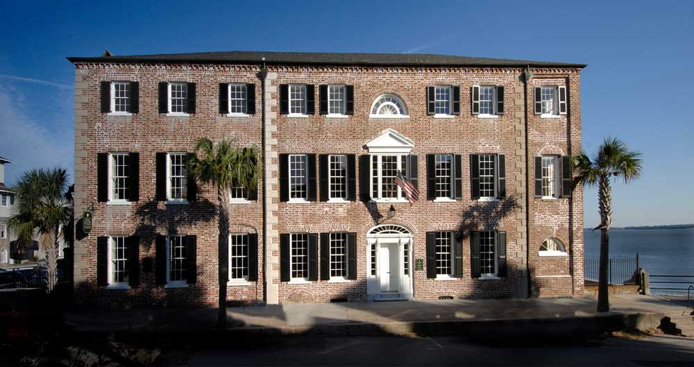 HCF purchases the historic Captain James Missroon House, c. 1808, at 40 East Bay Street. When restoration is completed in 2001, the building will serve not only as the Foundation’s headquarters, but also as a state-of-the-art preservation and archival center for those interested in restoring historic structures and researching Charleston’s architectural history.