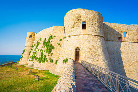 Schloss Aragonese, Ortona