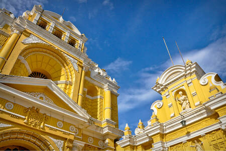 Iglesia Amarilla