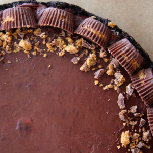 Frozen Peanut Butter-Chocolate Pie