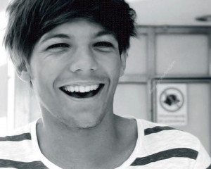 Louis Tomlinson LouisTomlinson♥