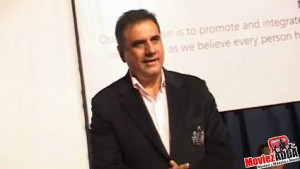 Images Story Revealed By Boman Irani Supports Cancer Patients