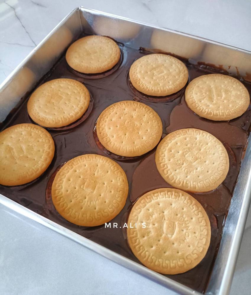 Cara Nak Buat Puding Biskut Marie Yang Tampak Mewah & Sedap 