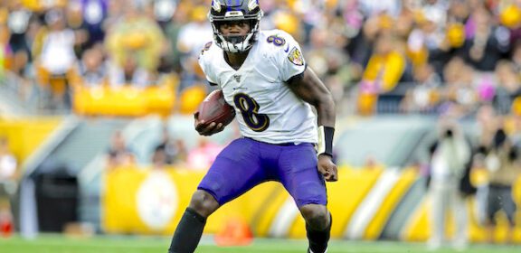 Lamar Jackson - Fantasy Football Rankings, Draft Sleepers, NFL Injury News