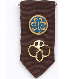 GIRL SCOUTS OF THE USA Brownie Insignia Tab Brown