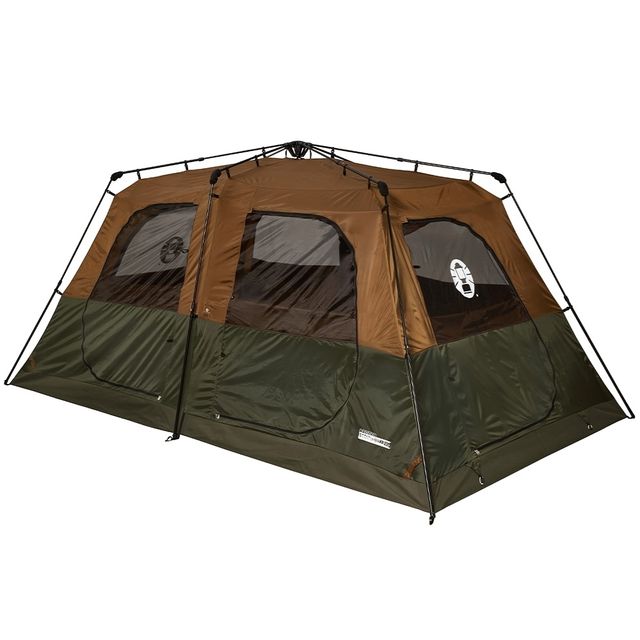 Coleman Instant Up 8P Lighted Northstar Darkroom Tent &minus; 2 bedrooms for versatility