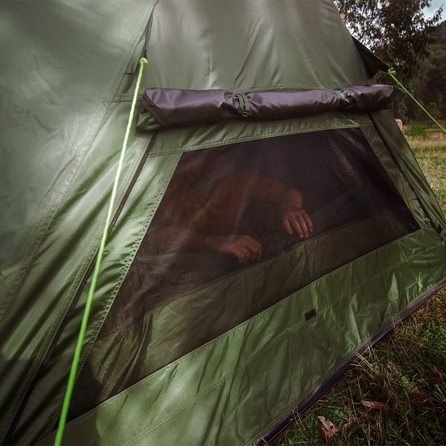 Coleman Instant Swagger 3P Darkroom Tent &minus; 