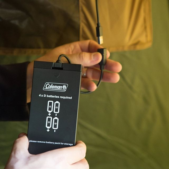 Coleman Instant Up 4P Lighted Northstar Darkroom Tent &minus; Illumination at the flick of a switch