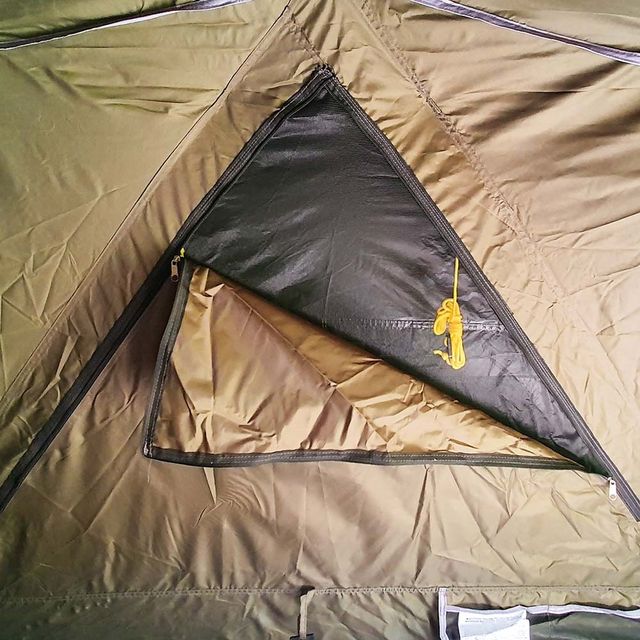 Coleman Instant Swagger 3P Darkroom Tent