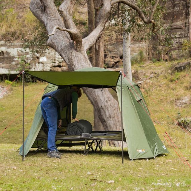 OZtrail Easy Fold 2P Stretcher Tent &minus; Couple with a mattress for extra comfort