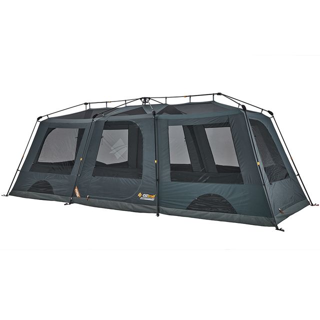 OZtrail Fast Frame BlockOut Lumos 10P Tent &minus; Triple Hub Frame system for enhanced headroom, internal space and strength