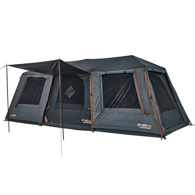 OZtrail Fast Frame BlockOut Lumos 10P Tent &minus; Fast Frame&reg; system for easy set&minus;up