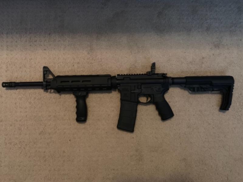 MFT REACT Ergonomic Vertical Grip - SDE - Customer Photo From Michael N.