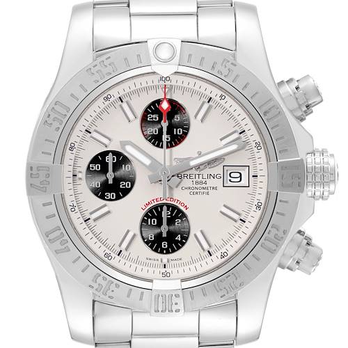 The image shows a front view of a Breitling Avenger watch, highlighting the bezel, dial, chronograph subdials, and date window.