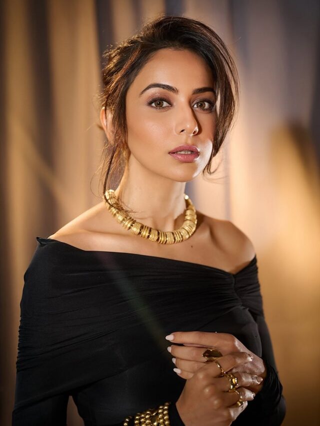 Rakul Preet Singh Stunns With Black