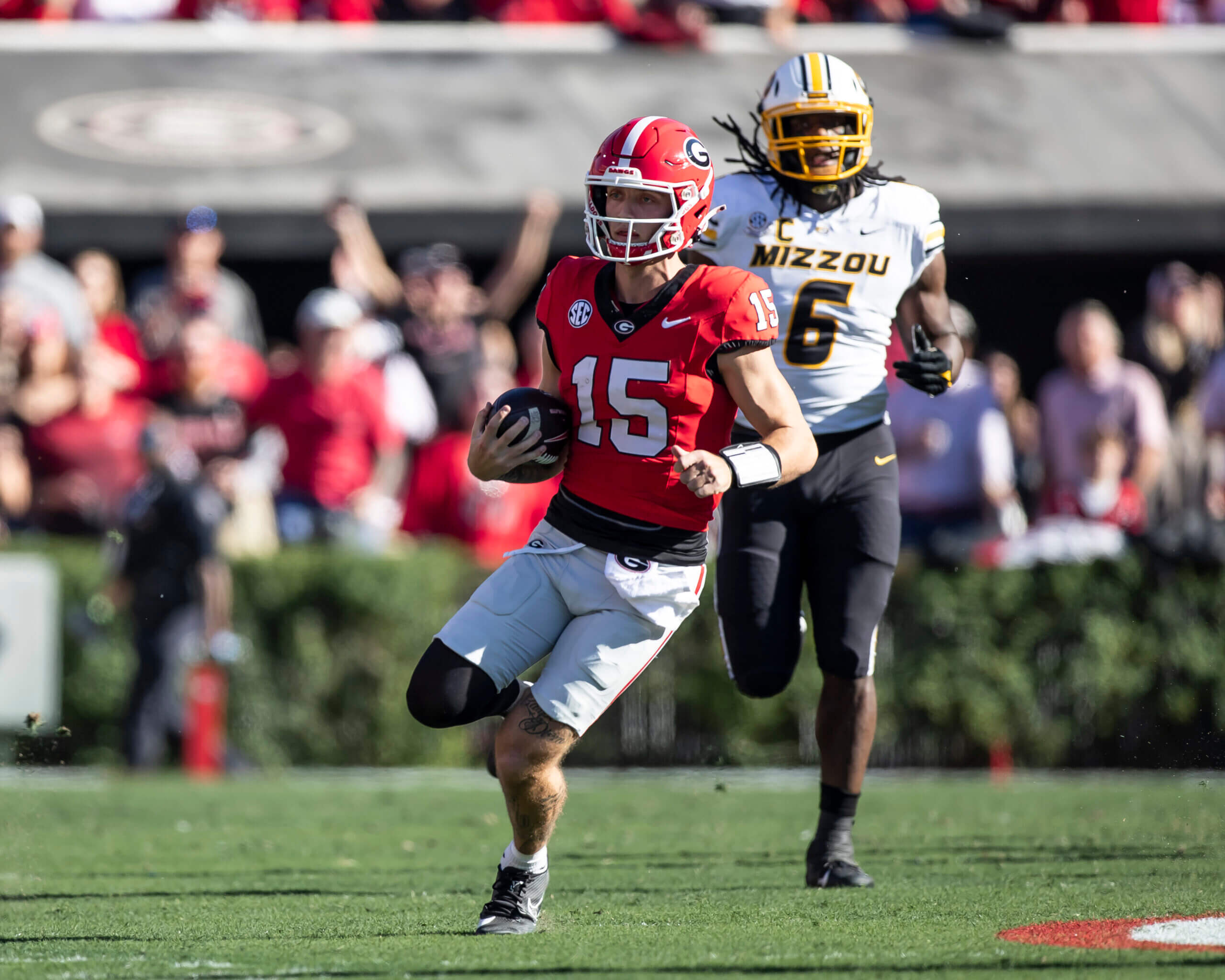 Carson Beck's Impressive Performance as Georgia's Starting Quarterback ...