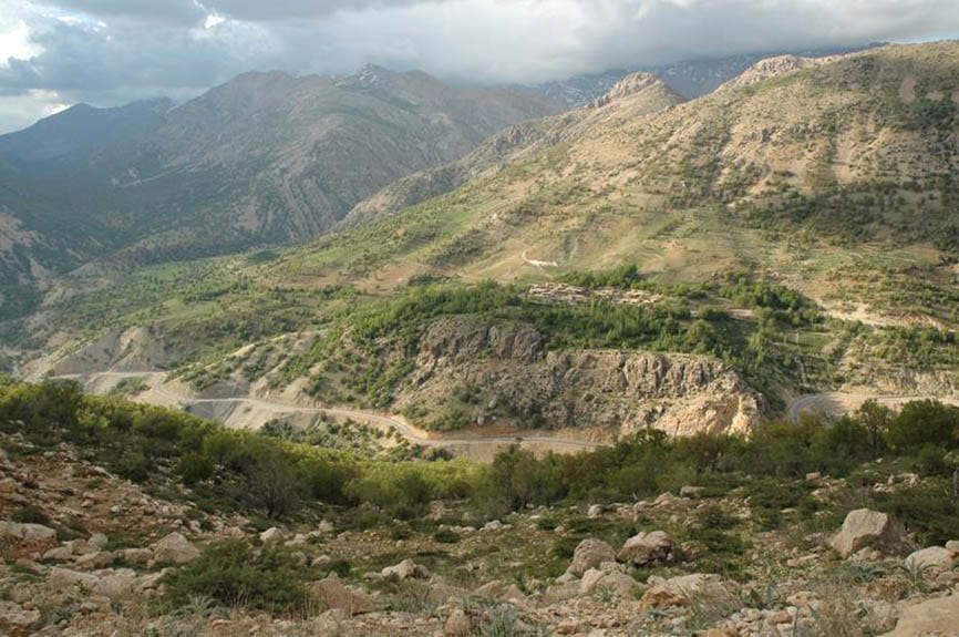 persian gate landscape 