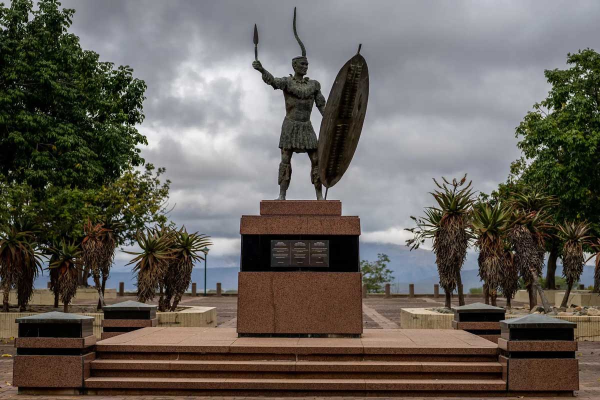 south africa colonization shaka statue