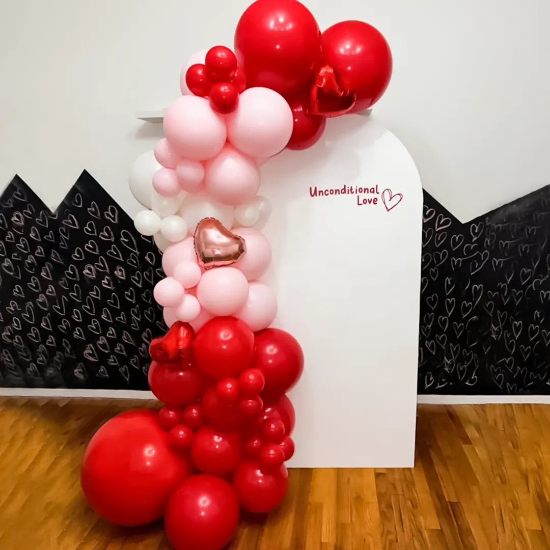 Let love blossom with this romantic balloon backdrop.