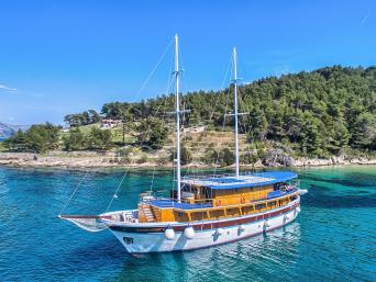 Premium Island Hopping E-Bike CruiseTrogir to Trogir on MS San Snova 7nts (Fridays)