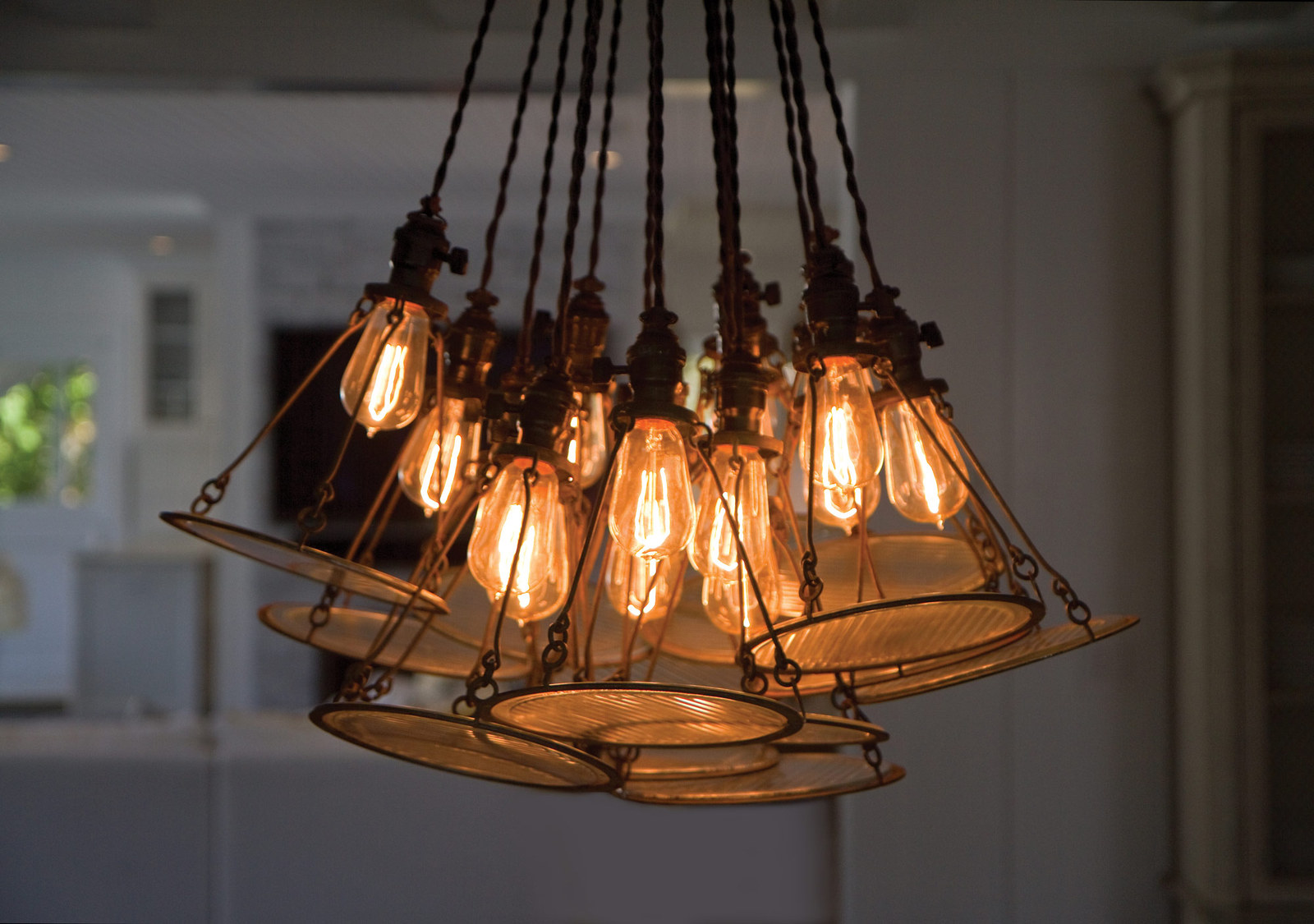 edison-hanging-lamp-chandelier-chango-co3.jpg