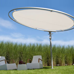 Circular Patio Umbrella by Umbrosa – unusual Eclipse