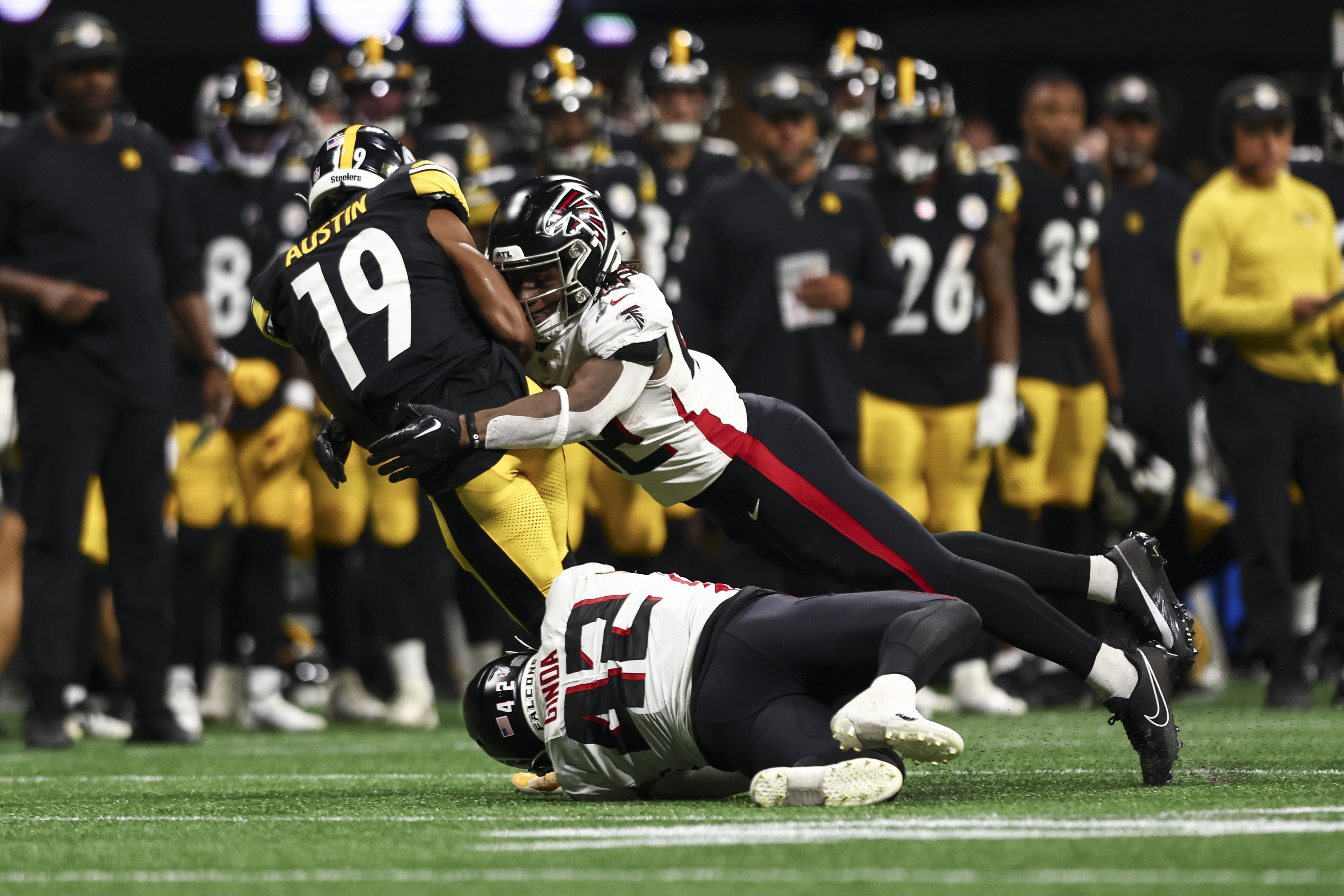 Pittsburgh Steelers v Atlanta Falcons