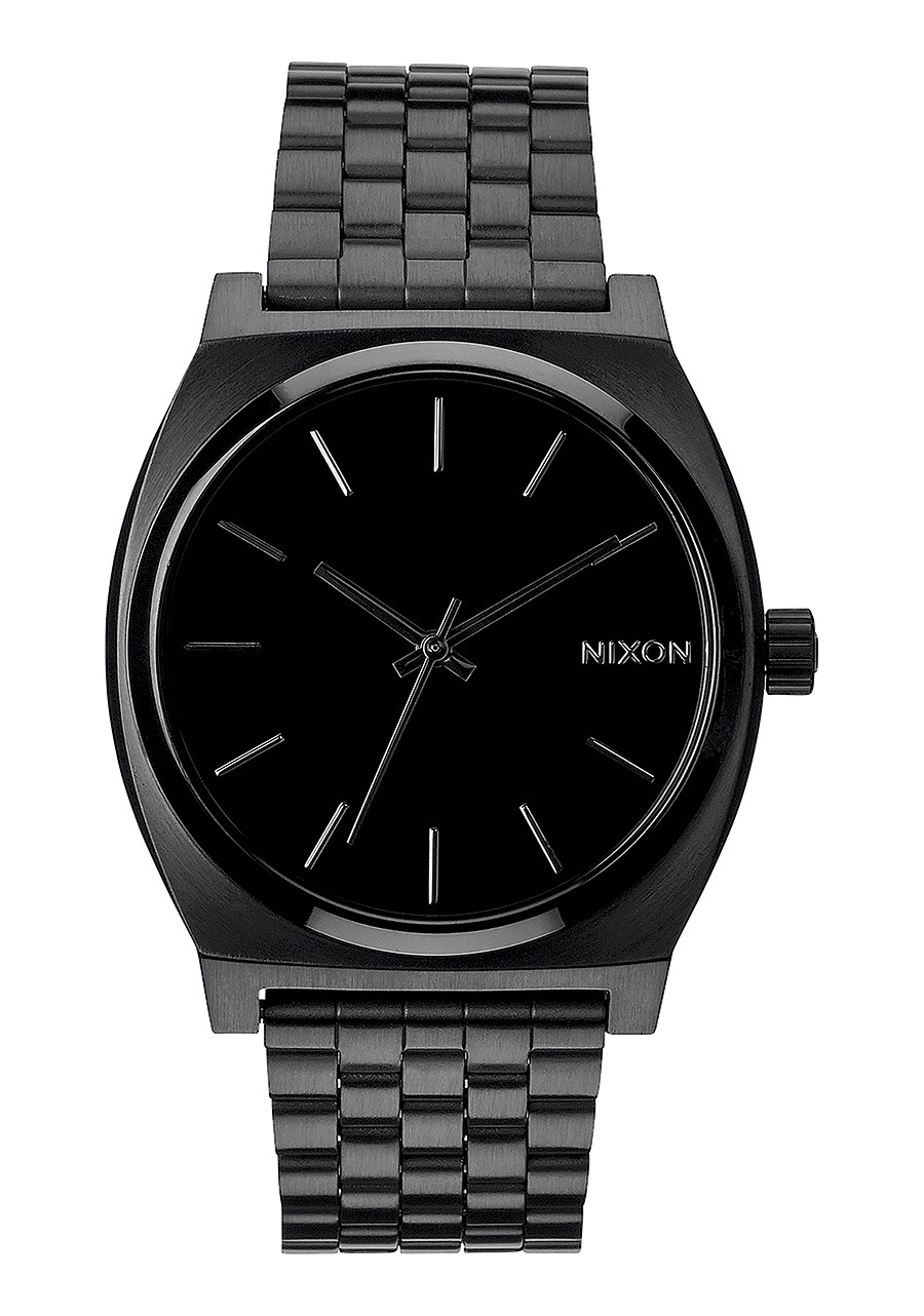 Nixon watch