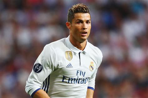 cristiano ronaldo wiki cristiano ronaldo height weight age ...