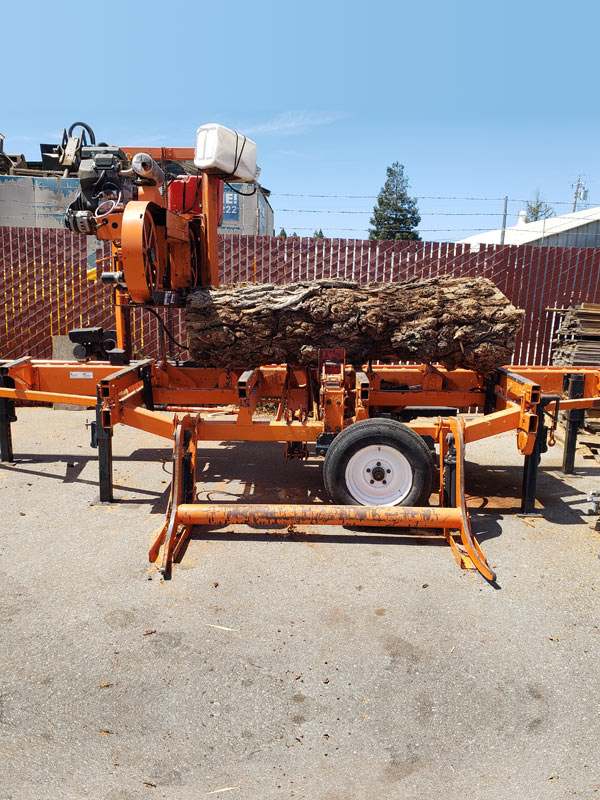 Log/Lumber Milling: Woodmizer LT40