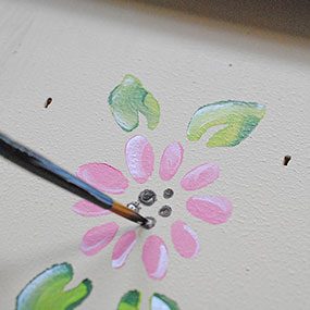 Tole Painting a Birdhouse Brings Garden Charm | The Family Handyman