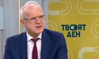 Васил Велев: Тръмп и Путин говорят за 50% редуциране  разходите за оръжия, а евроидиотите говорят за 10 г. въоръжаване