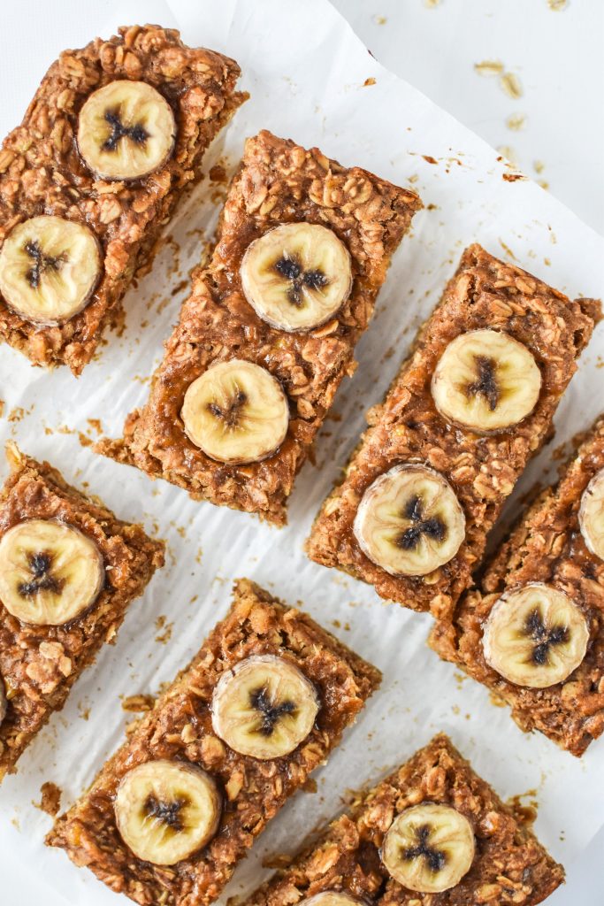 peanut butter banana oatmeal breakfast bars.