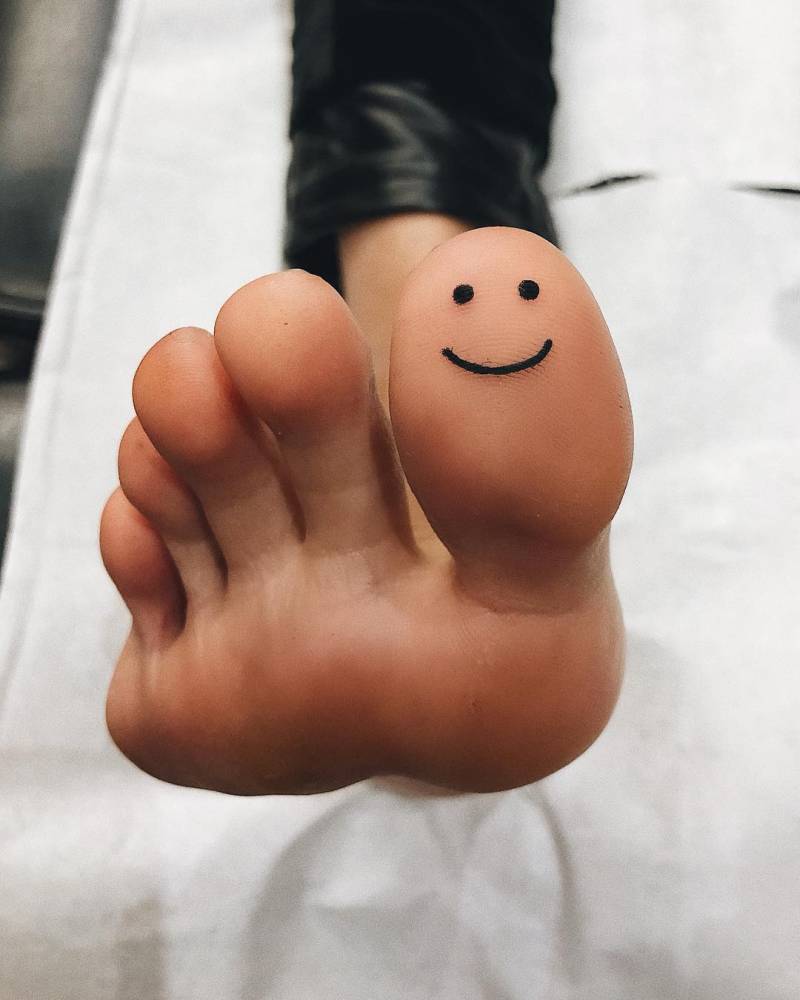 Cute  Fun Toe Tattoos Design Press