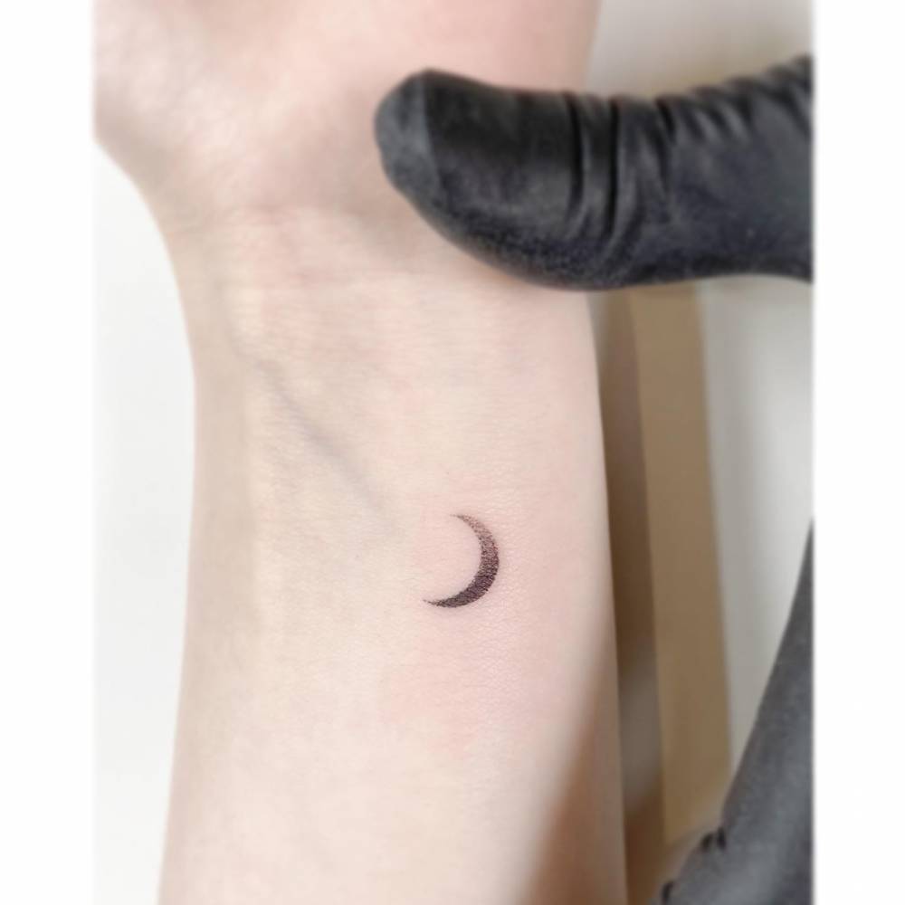 37 Enchanting Moon Tattoo Designs And What They Mean