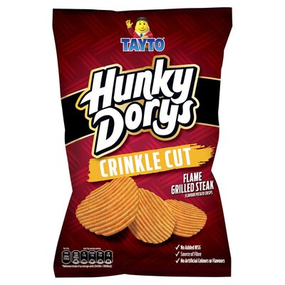 Tayto Hunky Dorys Crinkle Cut Flame Grilled Steak Crisps 135g