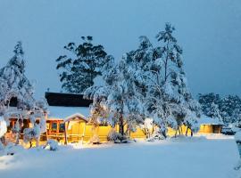 Cradle Mountain Wilderness Village, hotel sa Cradle Mountain